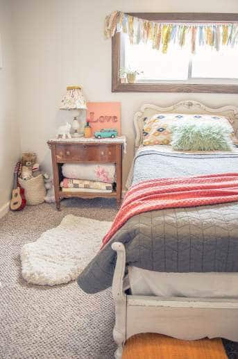 Country Cottage Manufactured Home Decorating ideas - Little Girls Bedroom 4