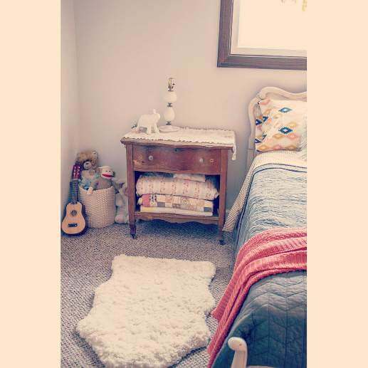 Country Cottage Manufactured Home Decorating ideas - Little Girls Bedroom 3