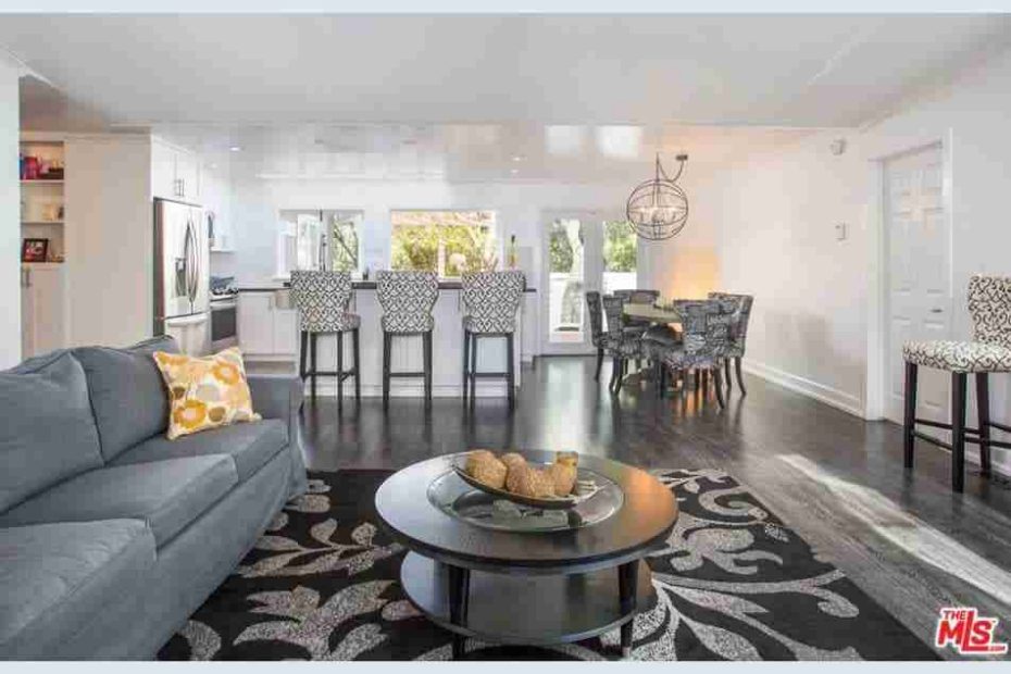 Living Space Double Wide Mobile Home Newly Remodeled At Paradise Cove Rd, Malibu, C A