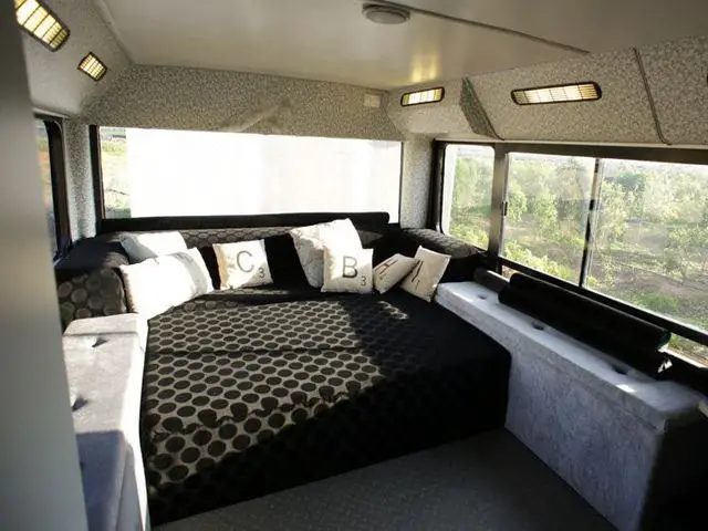 vintage buses-Abondoned Bus Remodeled into beautiful mobile home - Sleeping area
