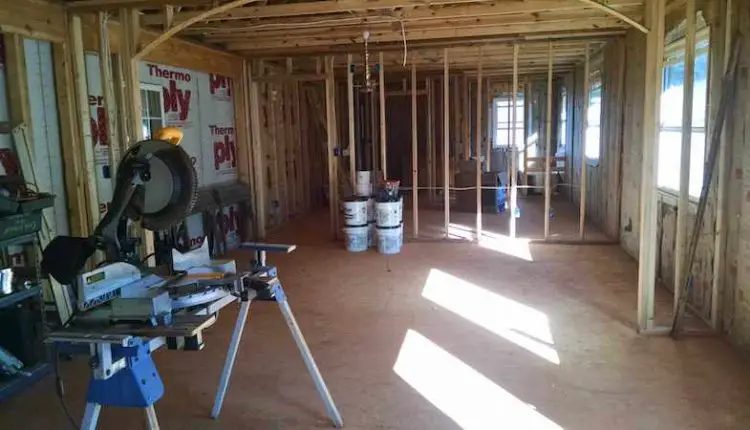 building a room addition - framing out the walls in a two-story addition onto a manufactured home